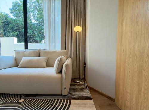 NEW Cozy designer studio in authentic Roma Norte