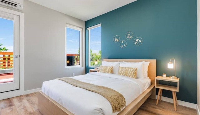 *NEW* Modern 4B3.5BA w/Rooftop in Ballard/Fremont in Seattle
