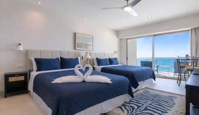 New Sonoran Star 1 Bedroom 2 Beds (KING) 4 People