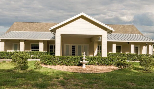 New Spacious Construction 4 bedroom 4.5 bathrooms. Family Friendly in Chuluota
