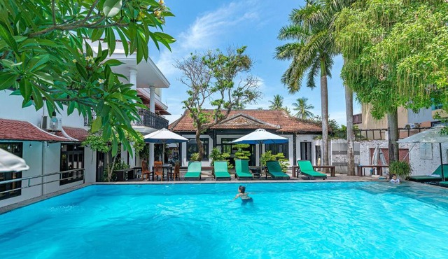 Nostalgia Hotel and Spa