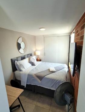Nuevo y Moderno Apartamento con Parqueo en la atractiva Zona 4
