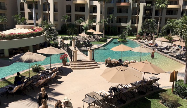 Ocean-view Cabo escape w/BBQ, balcony, jetted tub, walk to beach & pool! #1203