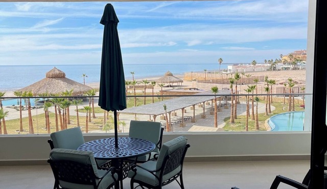 Oceanfront 2BR/2BA Las Palomas Phase 3 – Stunning Ocean View