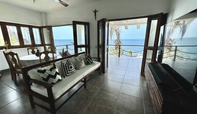 Oceanfront Oasis - Villa Margarita - Entire Villa