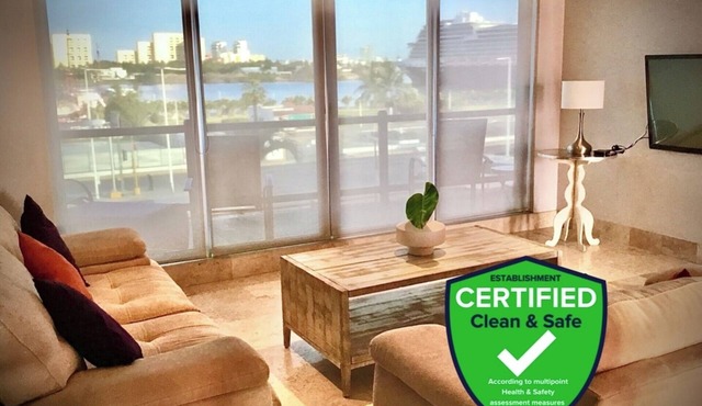 Oceanview Luxury, Pool, Near Tour Boats and Beach