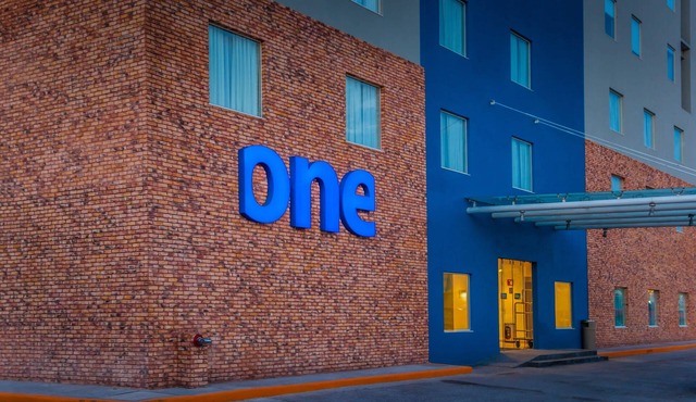 One Monclova Hotel