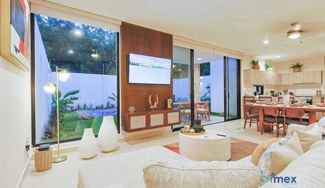 Palmara Townhouse, Pool, Gym, BBQ & Paddle Court