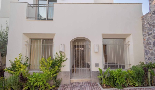 Parvada Winery Townhouse 4BR