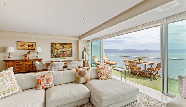 Peninsula Vallarta Tower 3 24th Floor Oceanfront 3BD Condo for rent in North Hot