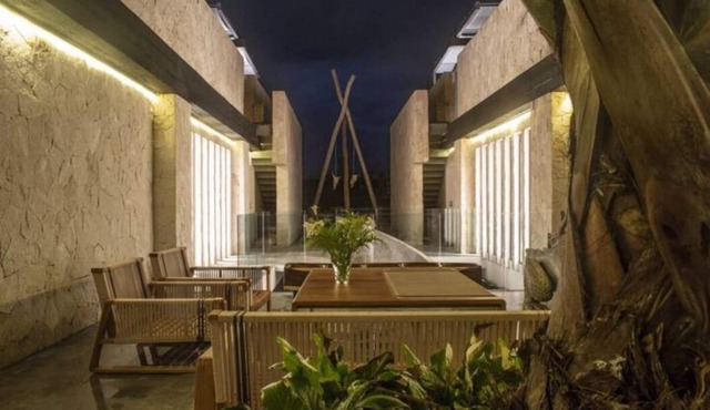Penthouse glamorous zen in the jungle