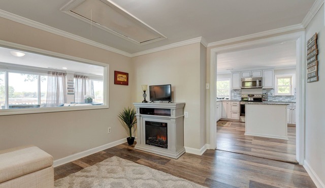 Pet-friendly Lexington Vacation Rental on Lake! in Lexington