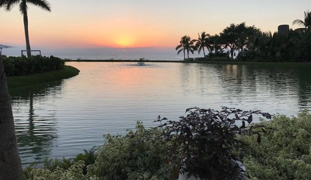 PGA Accommodations with Park/Golf/Spa Package