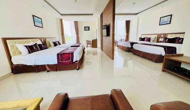 Phu Cuong Beach Hotel in Dong Hoi