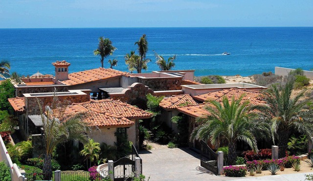 Please Inquire Before Booking – Luxury Villa