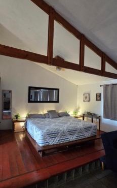 Private Apt, AC, Jacuzzi, parking Centro in Escuintla