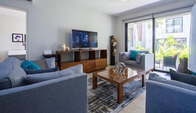 Private Patio w/Lagoon View+Pools, Gym, Cafe, Golf
