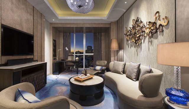Pullman Yantai Center