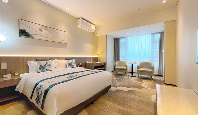 Qiling LN Dongfang Hotel