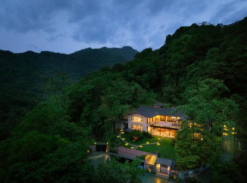 Qingcheng Mountain Wujing Mountain Residence