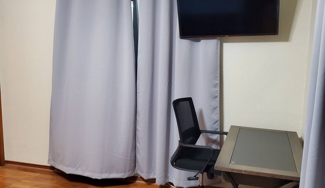 Quiet and comfortable Two Bedrooms, one Bathroom up to group of Four.