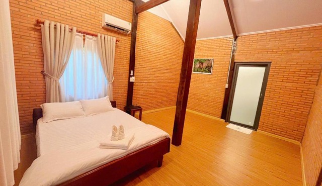 Quiet Bamboo Lodge 2 in Tan Phu