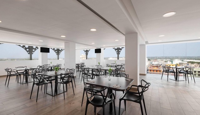 Ramada by Wyndham Tampico Centro