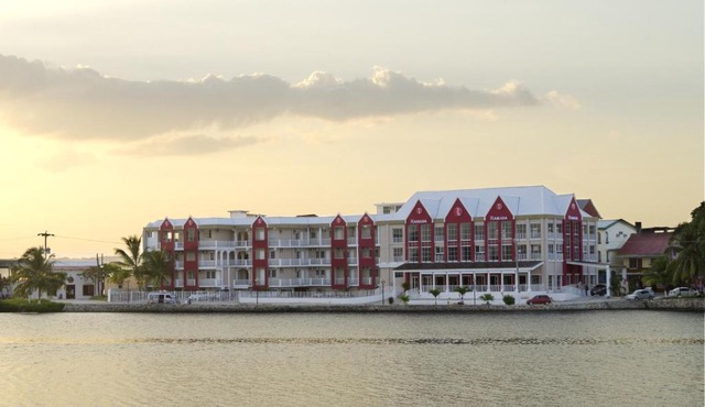 Ramada by Wyndham Tikal Isla de Flores