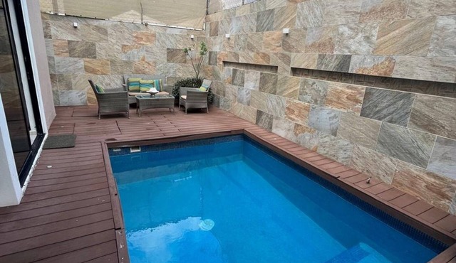 Relaxing Home with Private Pool