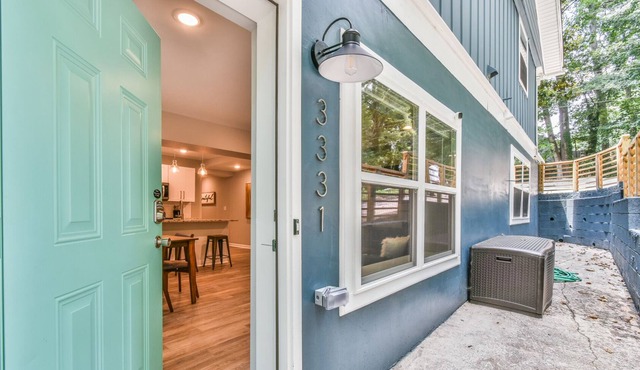 Remodeled & Spacious. With Two Private En-suite Rooms in Chamblee