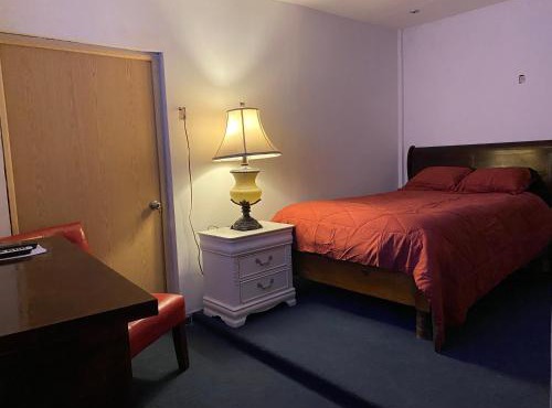 Renta de habitación/cama matrimonial