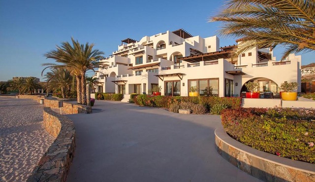 Residence 101-102 Playa De La Paz by Cabo Villas