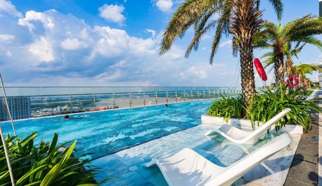 River Panorama for rent 2 bedroom River view