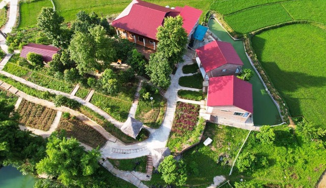 Riverside Homestay