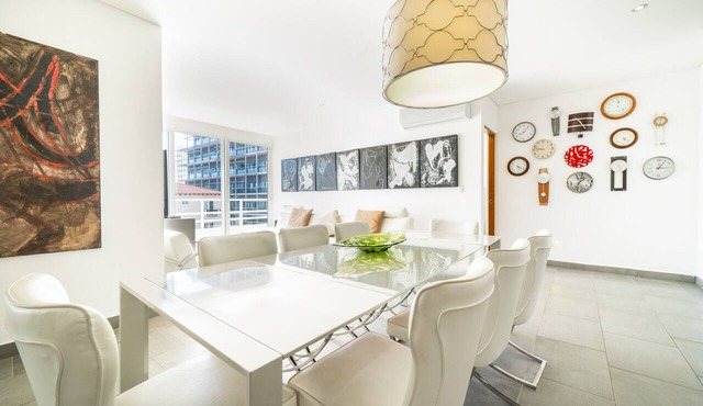 Rooftop & 2 Pools - 3 Bedroom Condo - Latitud 203