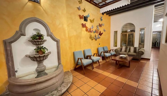 Room in Guest room - Nice room in the center of Morelia, Casa Corregidora I