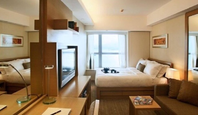 Royal View Hotel