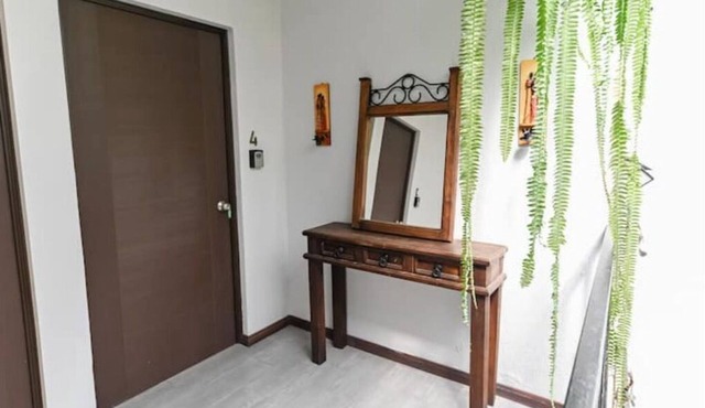 RusNovena Apartment #2- Zone 11