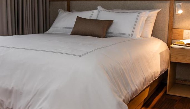 S22 Hotel & Suites