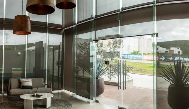 S22 Hotel & Suites