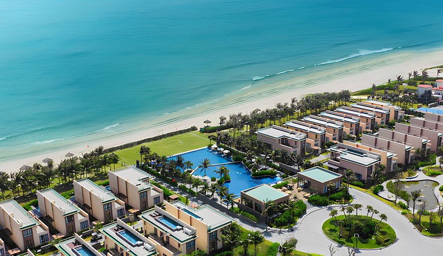 Seascape Villas in Long Beach Cam Ranh