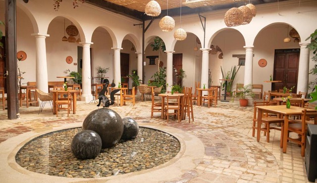 Sereno Hotel