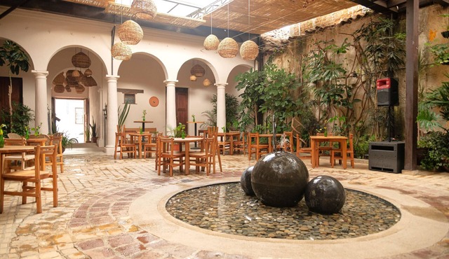 Sereno Hotel
