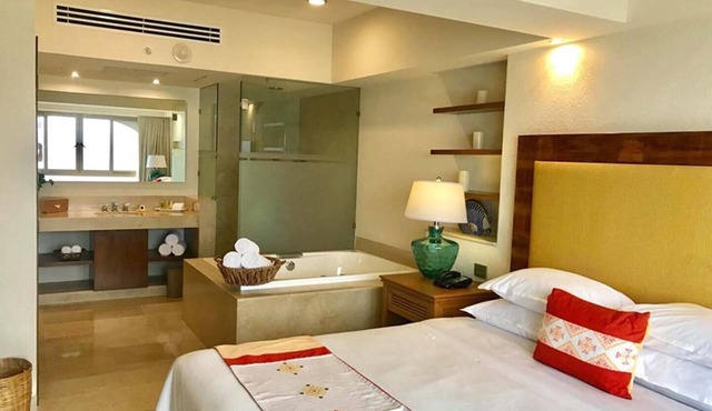 Sheraton Buganvilias Vacation Club 3-Bedroom Jr. Suite. Ready for 2025 Bookings!