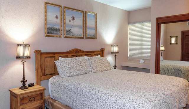 Sonoran Spa N504 - 1 BR Next to the Pool, High Speed Wi-Fi - Beachfront Upper Floor Luxury Condo