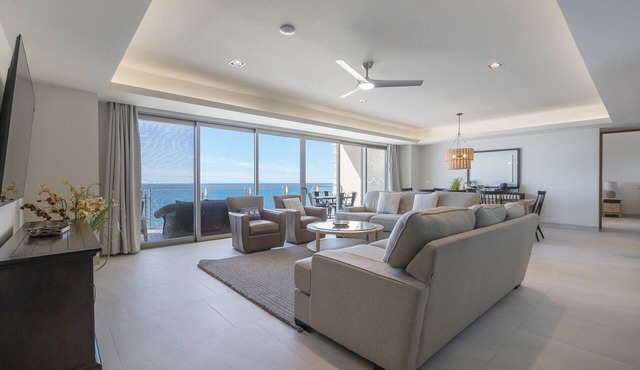Sonoran Star Luxury Residence (NEW) 3BD, 3BA