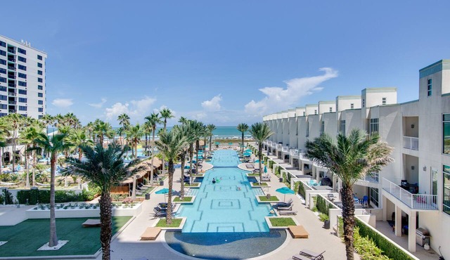 South Padre Island Condo - Walk to the Beach!