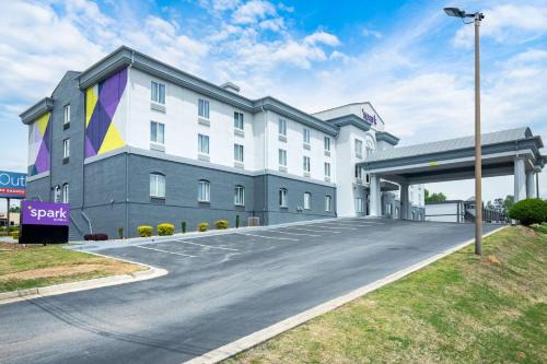 Spark by Hilton Commerce, GA in Commerce