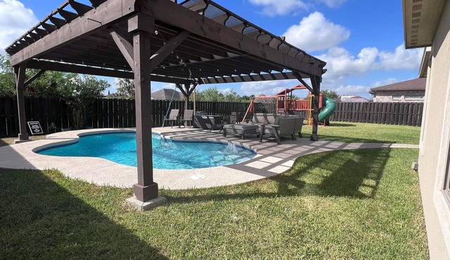 Stately retreat with backyard oasis - pool, inviting patio - plus modern kitchen