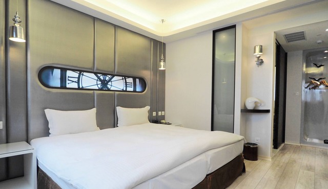 Stay Hotel - Taichung Yizhong